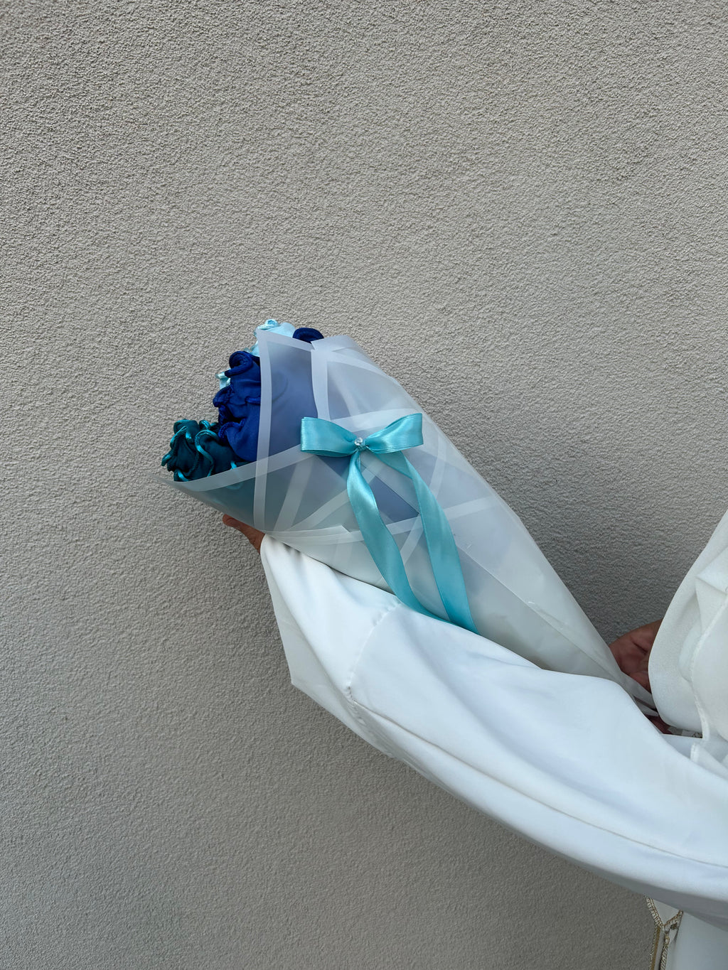 MARYAM HIJAB BOUQUET