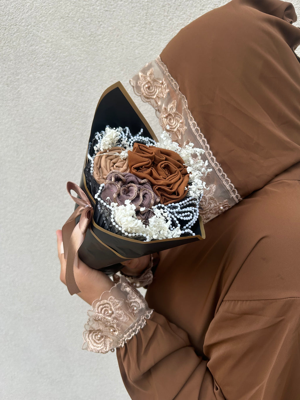ZAYNAB HIJAB BOUQUET
