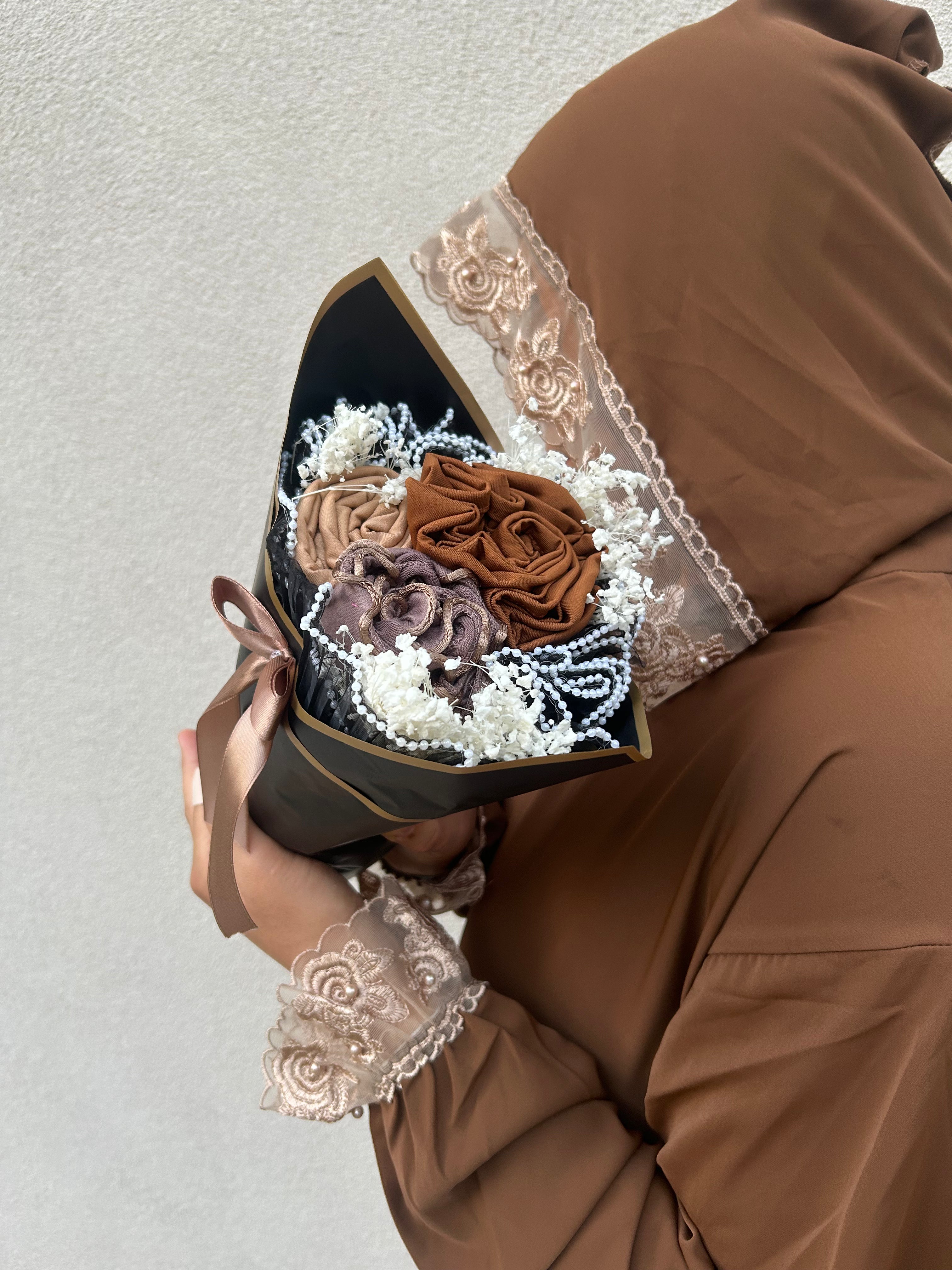 ZAYNAB HIJAB BOUQUET