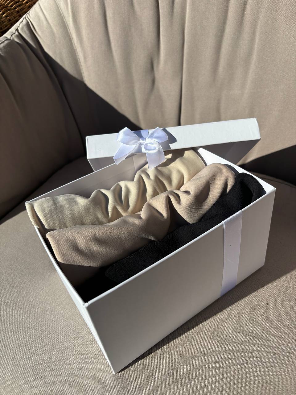 HIJAB BOX - WHITE