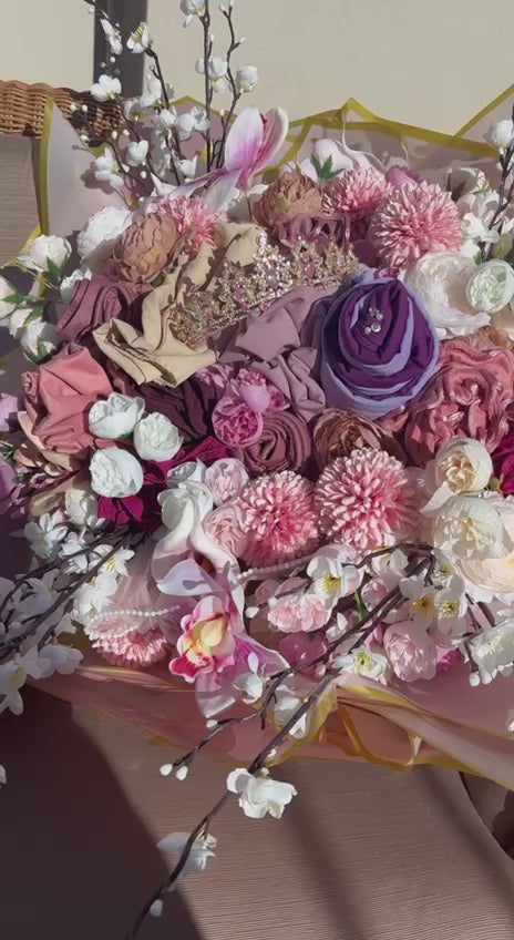 CUSTOM HIJAB BOUQUET